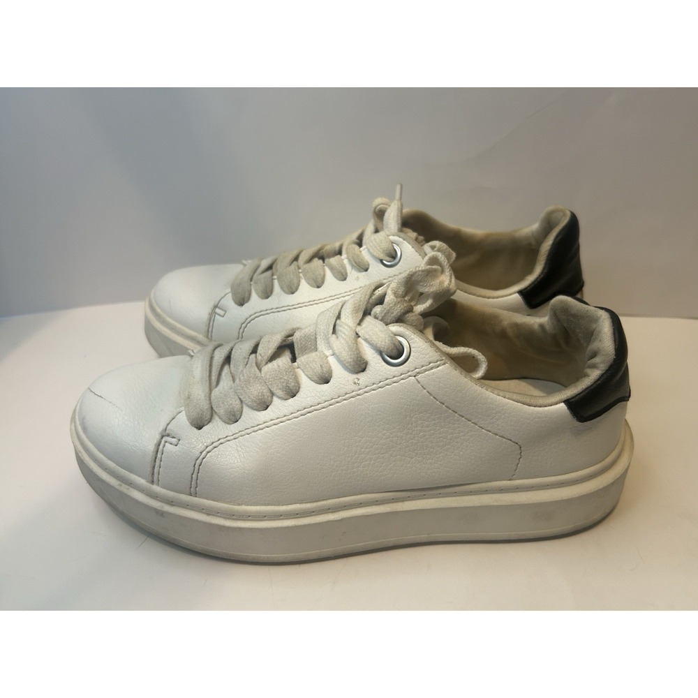 Steve Madden Catcher Platform Sneakers Women's 6.5 White Black Casual Shoes